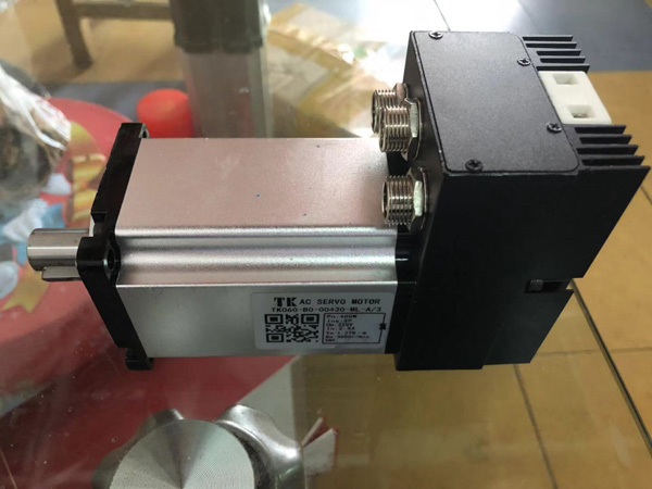 國(guó)產(chǎn)上體伺服電機(jī)